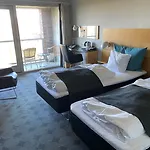 & Konference 酒店 尼堡