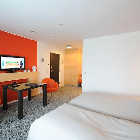 & Konference Hotel 4*