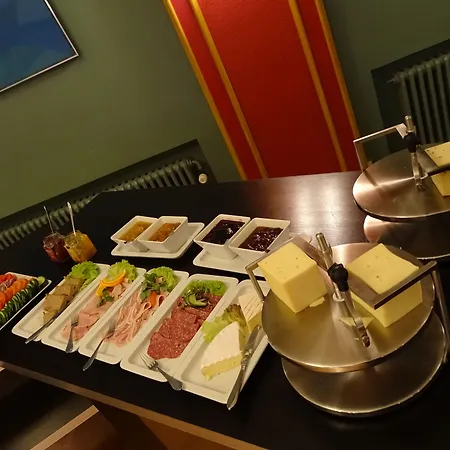 Отель & Konference Нюборг