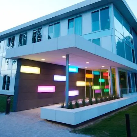 & Konference Hotel 4*