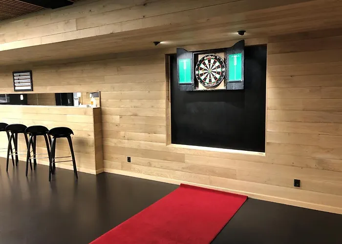 & Konference Отель 4*