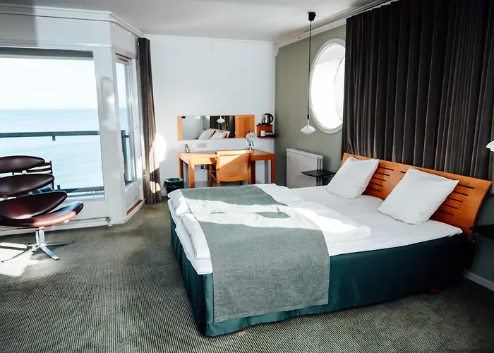 & Konference Отель 4*